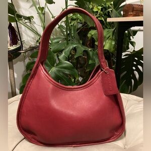 Authentic Vintage Coach Mini Ergo 9027 RED Baguette Shoulder Hobo Leather Bag